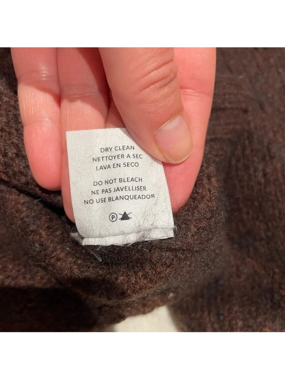 Naadam Merino Wool / Cashmere balloon sleeve sweater in chocolate brown size S
